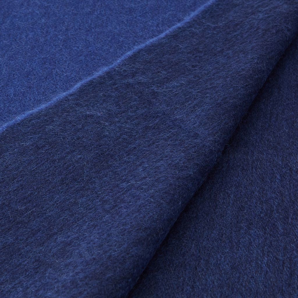Arran Reversible Navy Blue Cashmere Scarf - Image 2