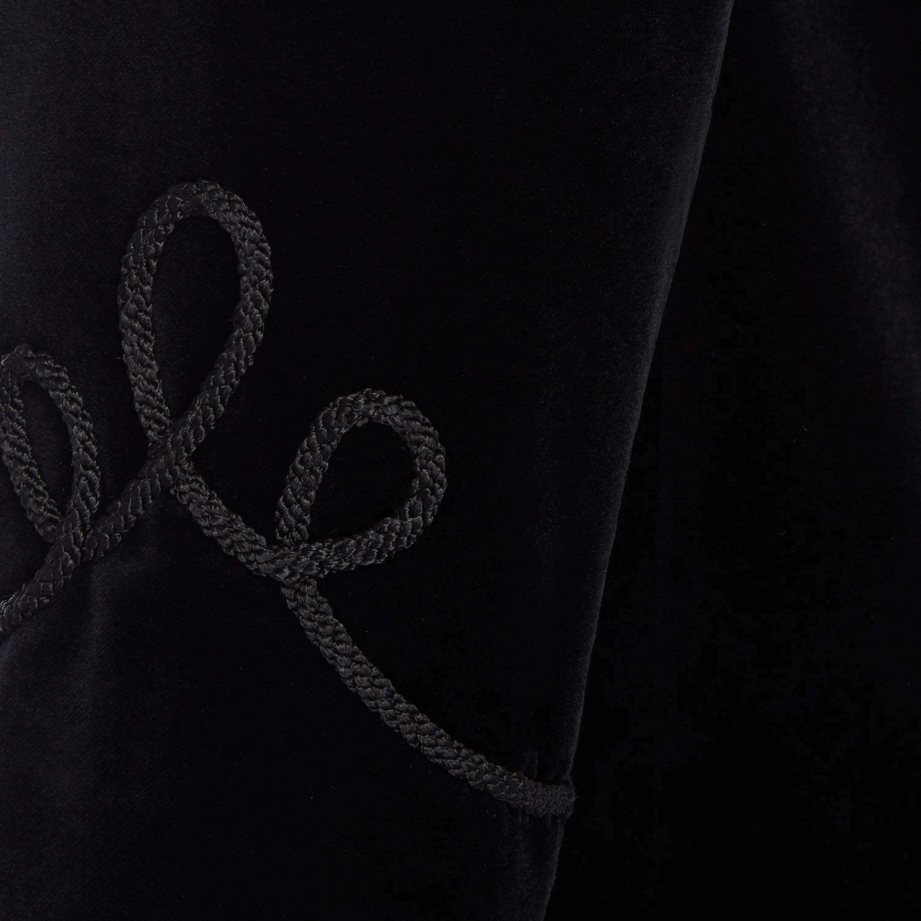 Bloomsbury Black Velvet Jacket - Image 5