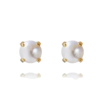 Classic Stud Gold Pearl Earrings