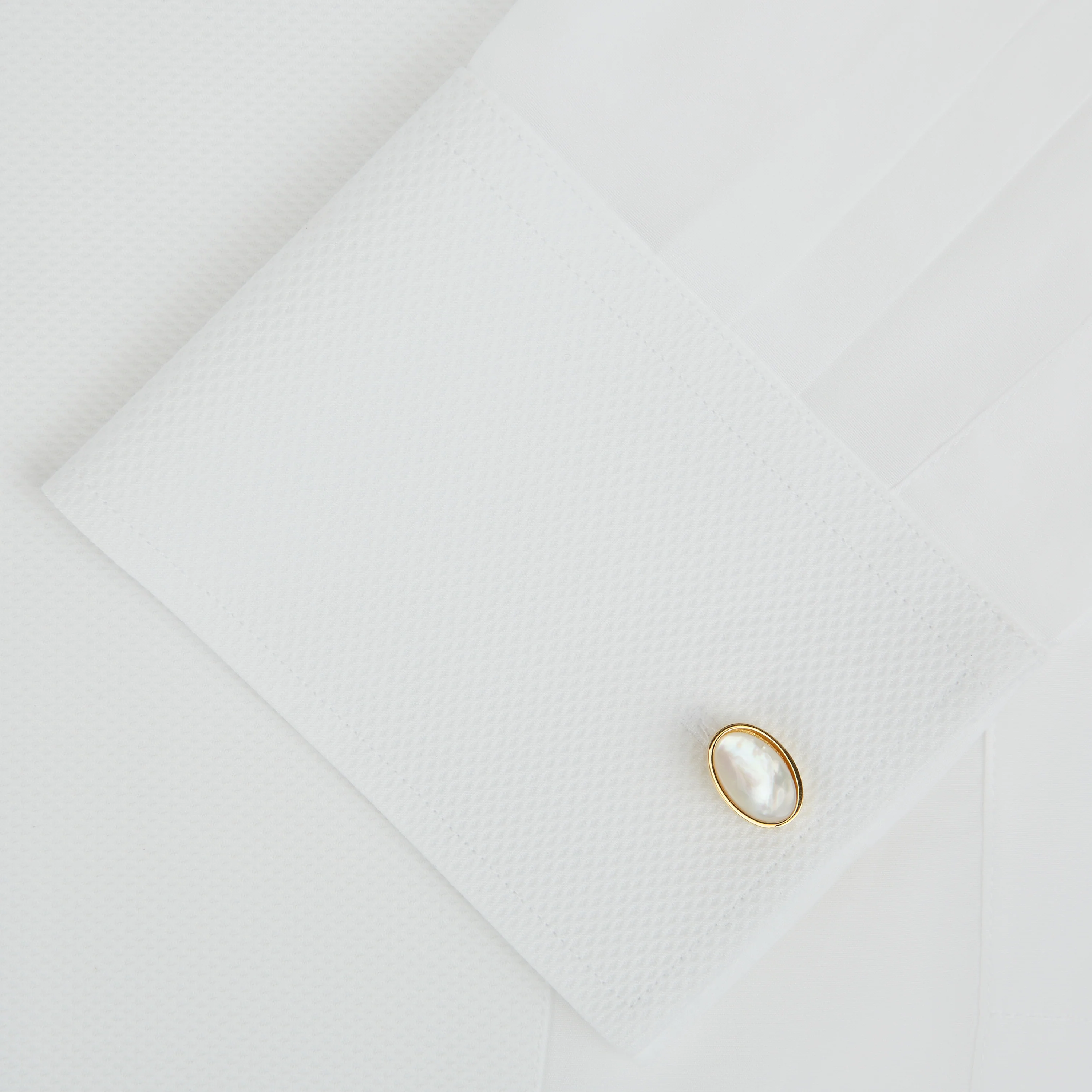Delaney White Stiff Bib Tunic Collar Shirt - Image 3