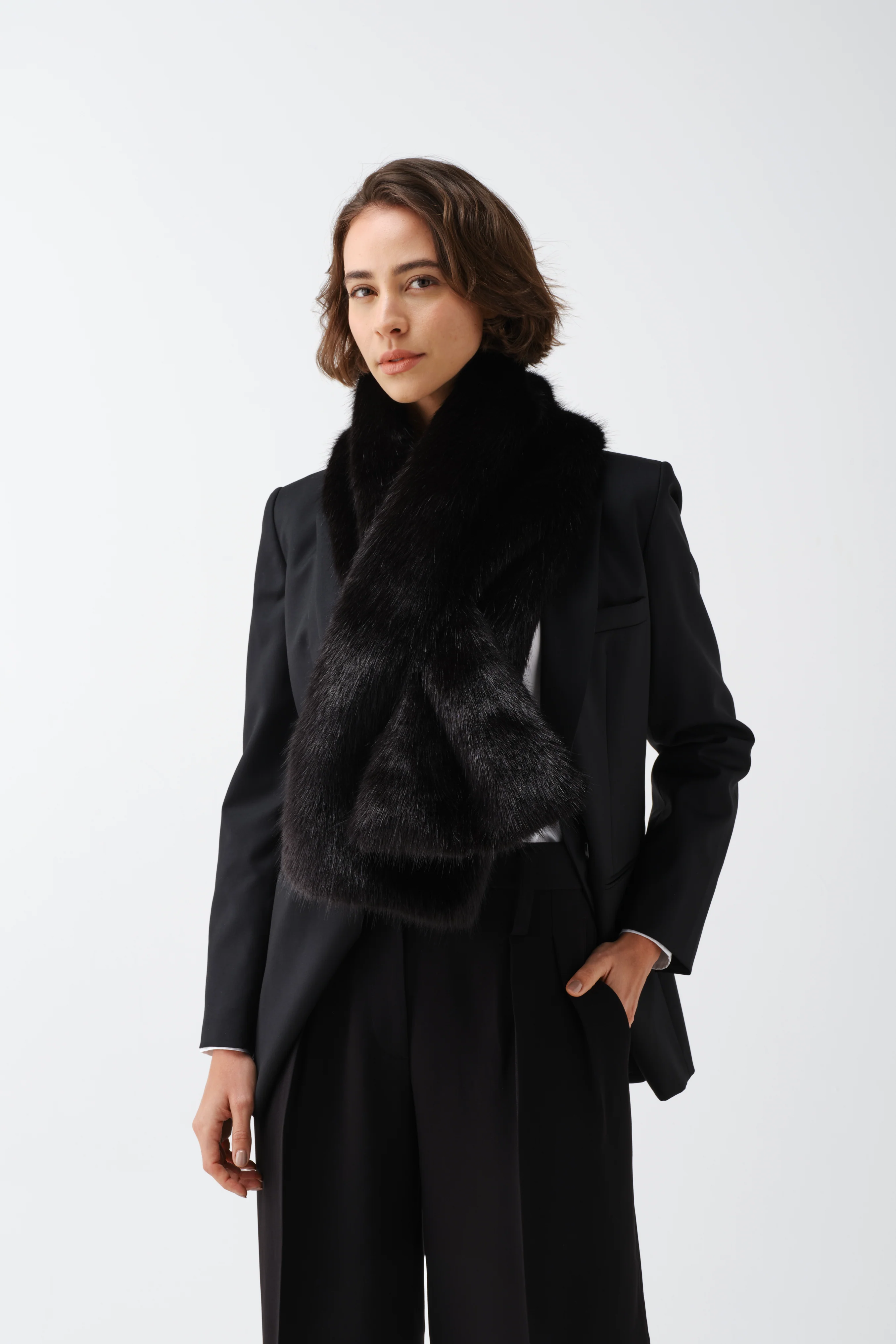 Jet Luxe Scarf - Image 2