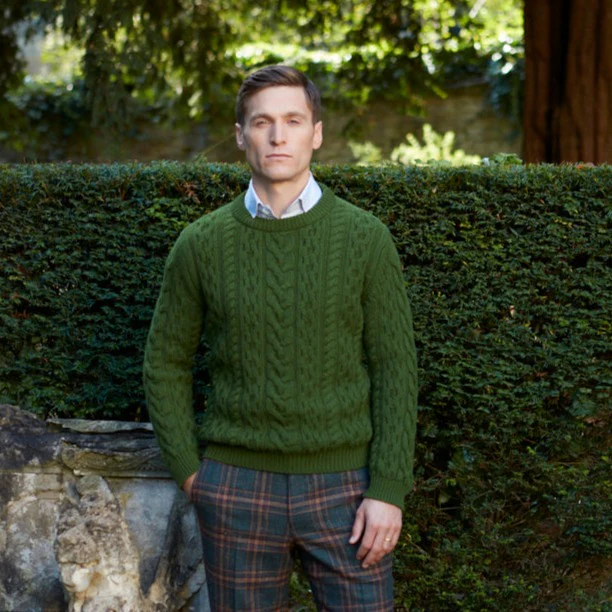 Kylan Green Cashmere Cable Crew Neck Jumper - Image 3
